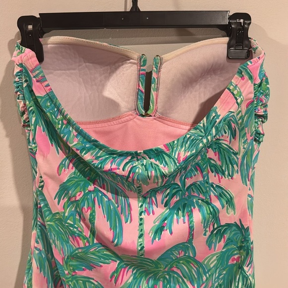 Lilly Pulitzer Dru Pink Blossom Suite Views One-Piece Swimsuit L33145 Size 10 - Picture 6 of 11